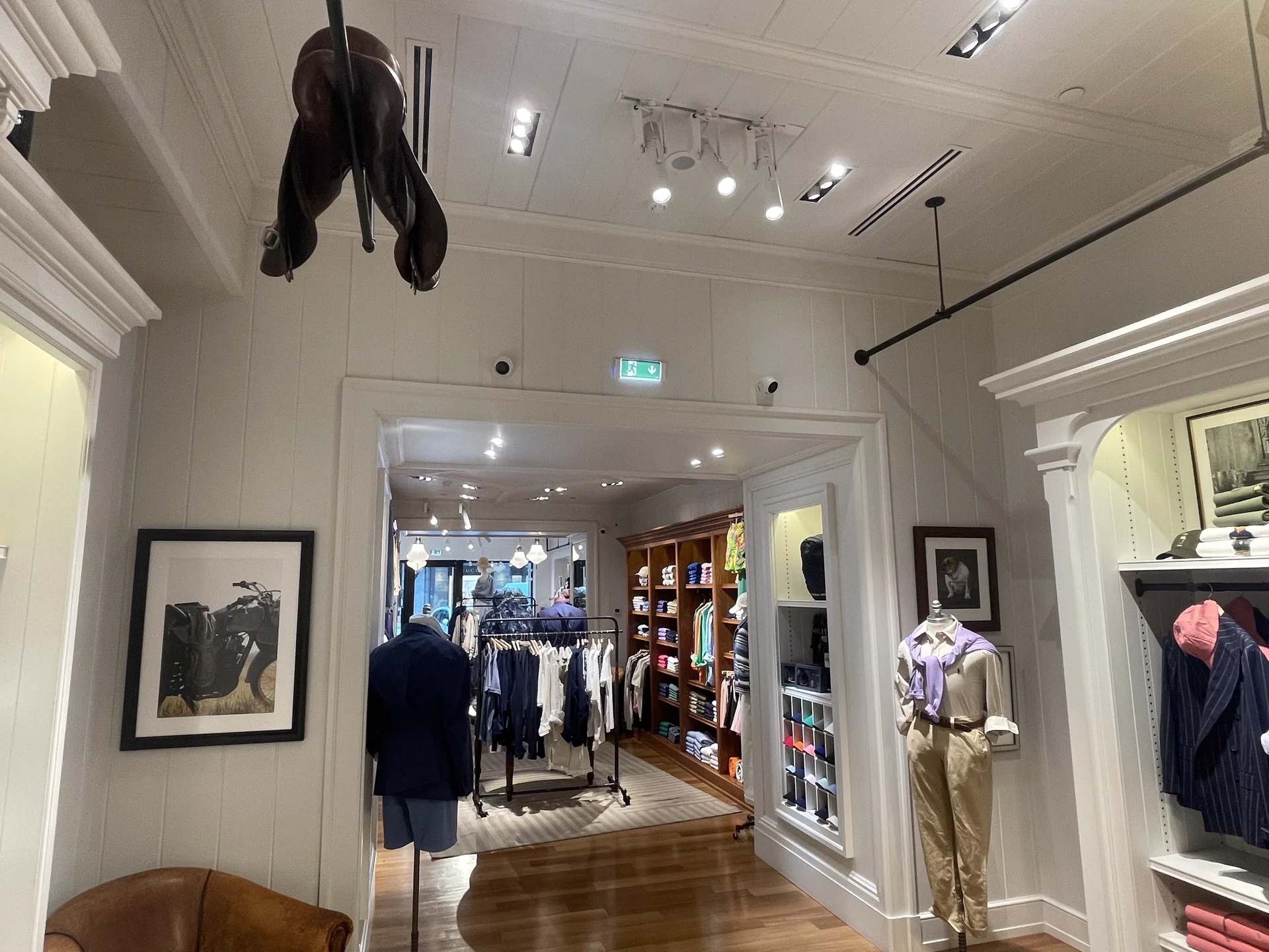 Ralph Lauren Polo - Επαγγελματικό σύστημα συναγερμού καταστήματος